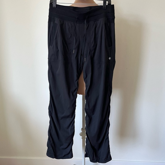 Lululemon Athletica Dance Studio Mid-Rise Drawstring Black Loose Pants EUC Sz 8 - Picture 3 of 8